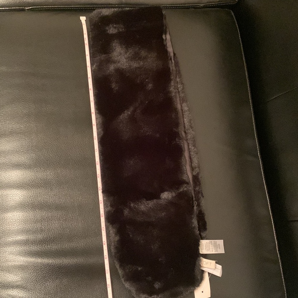 Faux-Fur Pull-Through Scarf Stole Wrap NEW With Tags